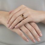 Granaten gouden ring