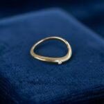 Geel gouden slagring met diamant