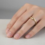 Geel gouden ring met 1 diamant