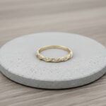 Gouden tros ring wit goud