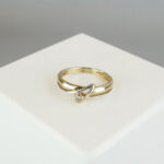 Geel en wit gouden ring met diamant
