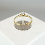 14 karaat gouden ring met zikronia
