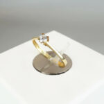 14 karaat gouden ring met zikronia