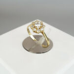 Gouden ring met ster zetting zirkonia