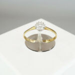 Gouden ring met ster zetting 0.09ct.