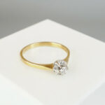 Gouden ring met spiegel chaton
