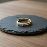 14 karaat gouden ring met 0.03ct.