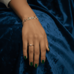 14 karaat gouden ring met 0.05ct.