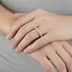 Gouden ring met rail zirkonia