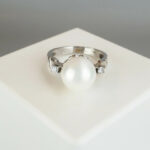 14 karaat gouden ring met parel & diamant
