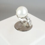 14 karaat gouden ring met parel & diamant