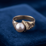 Gouden lapponia ring met parel