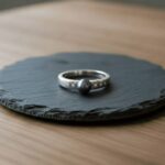 Gouden ring met akoya parel en 0.03ct. diamant