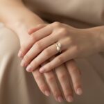 Gouden ring met dubbele parel