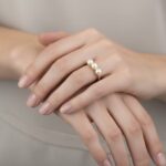 Gouden ring met 3 parels