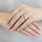 Christian fantasie ring met 0.01ct.