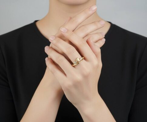 Geel gouden ring met hart