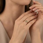 Geel gouden ring met 3 diamanten