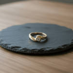 Geel gouden ring met 0.21ct diamant