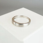 Wit gouden ring met diamant 0.03ct.