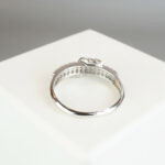 Wit gouden fantasie ring met zirkonia