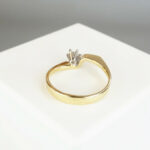 Geel gouden ring met 0.14ct. diamant