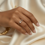 Wit gouden ring met solitaire 0.08ct.