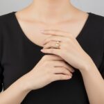 Bicolor gouden Christian ring met 0.05ct.