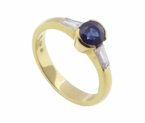 18 karaat gouden tanzaniet en diamanten ring