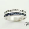 Wit gouden ring met briljanten en saffieren