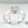 Wit gouden ring met solitair briljant