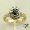 Gouden ring met diamant en saffier
