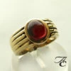 Atelier Christian gouden ring met granaat