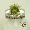 Wit gouden ring met citrien en diamanten