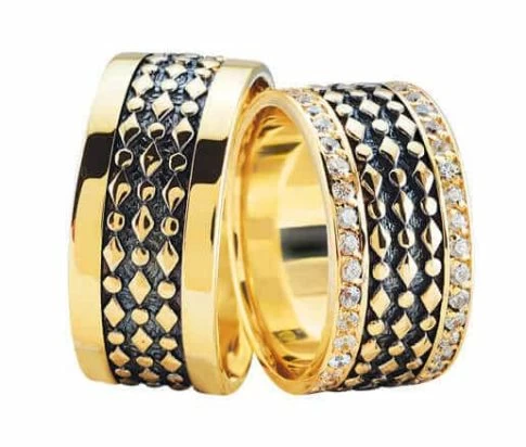 Fantasie trouwringen met 2 rijen diamanten