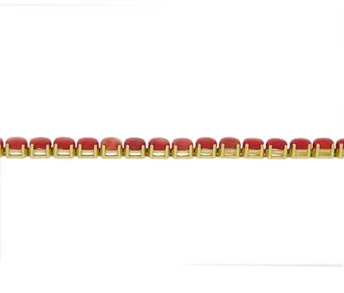 Gouden armband met bloedkoraal