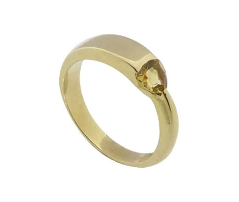 Gouden ring met citrien