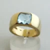 Gouden ring met topaas