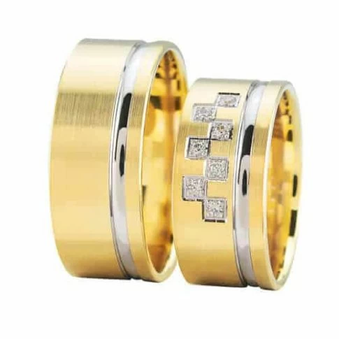 Trouwringen met wit gouden streep