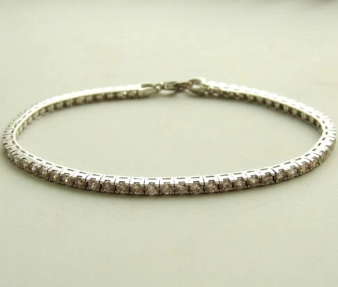 Wit gouden armband met zirkonia