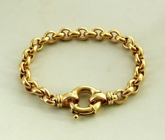 Christian gouden armband