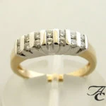 Geel gouden ring met briljant geslepen diamanten