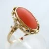 Gouden occasion ring met bloedkoraal