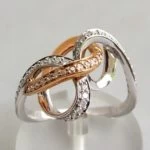 Bicolor gouden ring met diamanten Bicolor gouden ring met diamanten