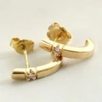 Geel gouden oorbellen met diamant