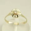 Gouden ring met briljant geslepen diamanten