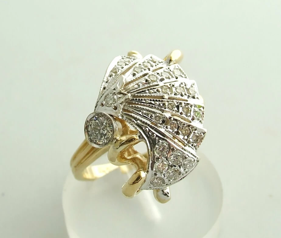18 karaat gouden ring met diamanten