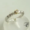 Wit gouden ring met diamanten