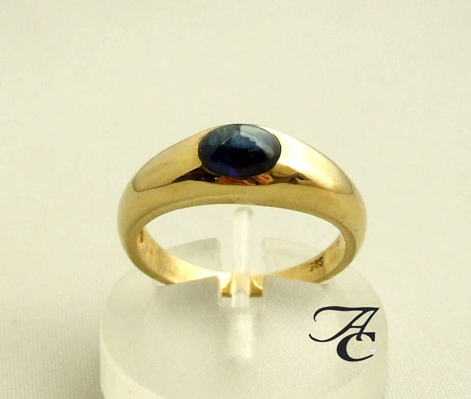 Gouden saffieren ring