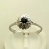 Wit gouden saffieren en diamanten ring